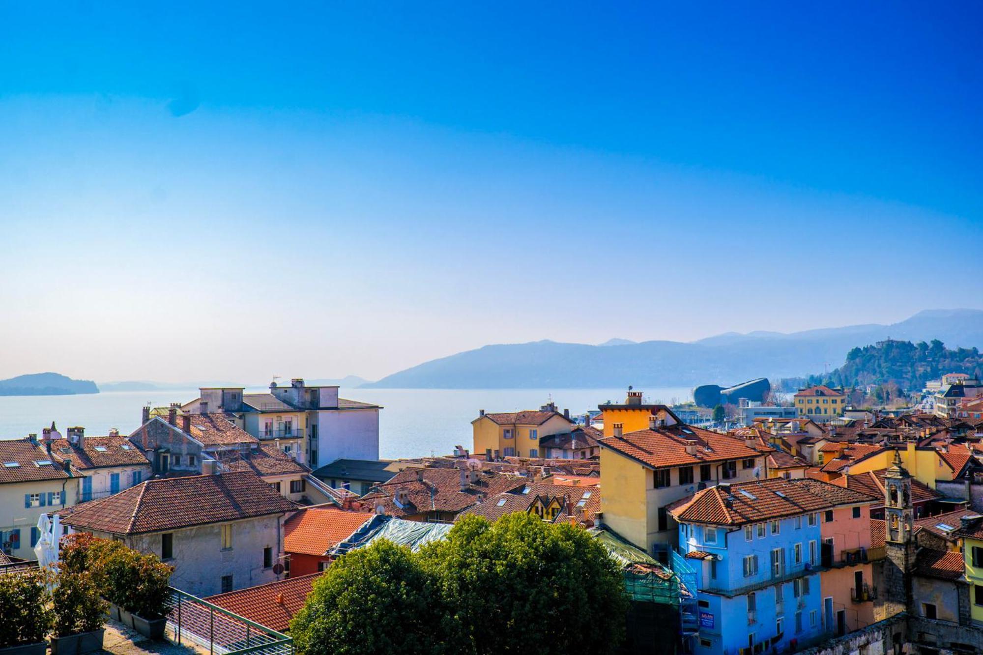 L'Attico Di Susanna Verbania Luaran gambar